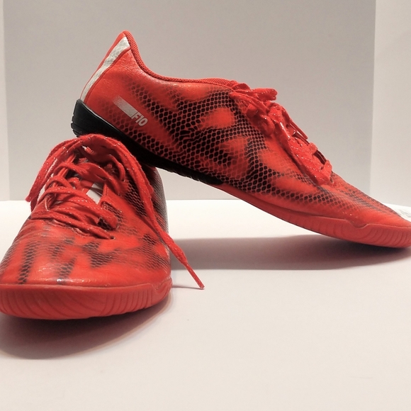 adidas Other - Adidas F10 men's athletic shoes size 8
